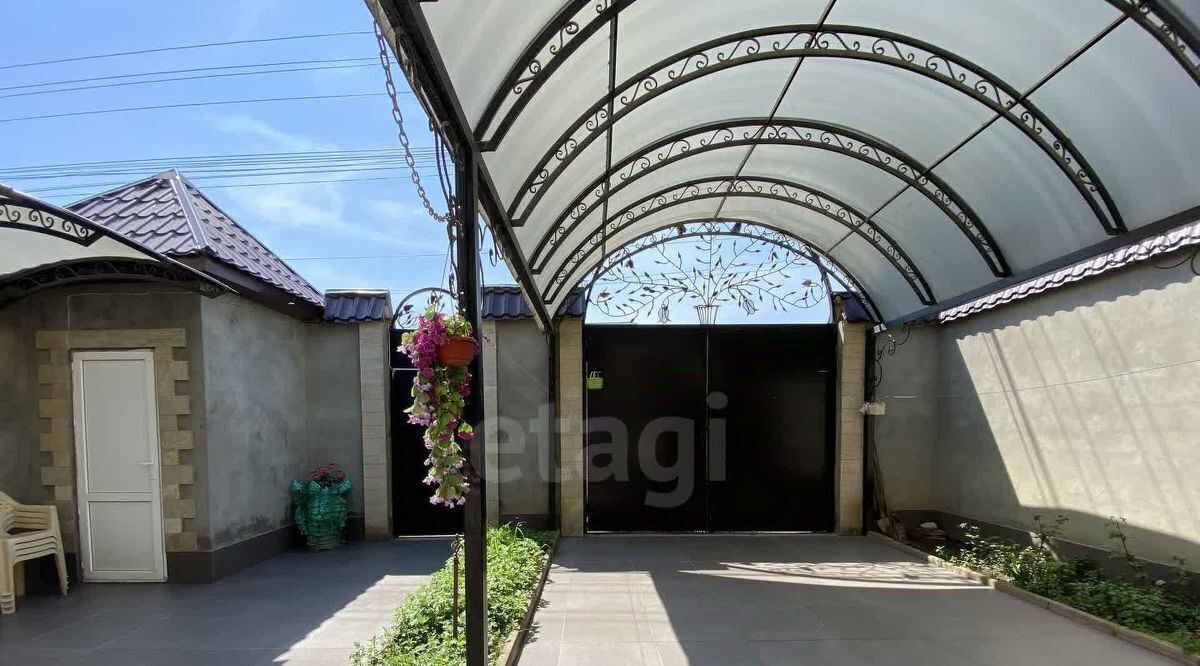 дом г Махачкала ул. Али Омарова, 40 фото 4