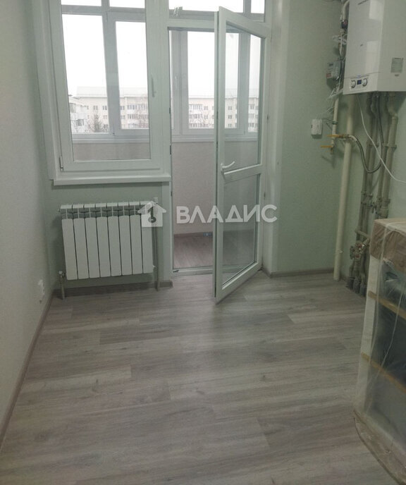 квартира г Шебекино ул Железнодорожная 2 фото 6