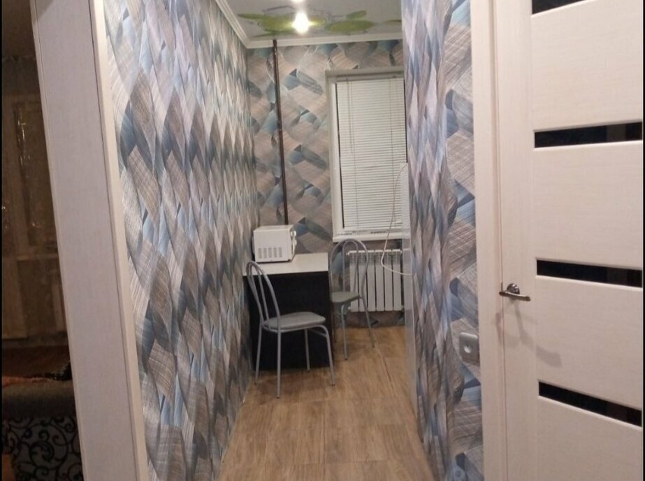 квартира г Саратов р-н Ленинский Солнечный улица имени К. Г. Уфимцева, 3А фото 7