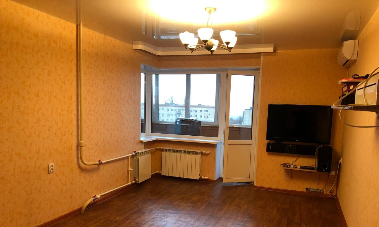 квартира г Волгоград р-н Дзержинский пр-кт Маршала Жукова 106 122-й, 123-й м-н фото 1