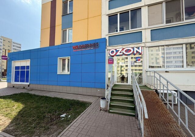 торговое помещение р-н Автозаводский дом 12б фото