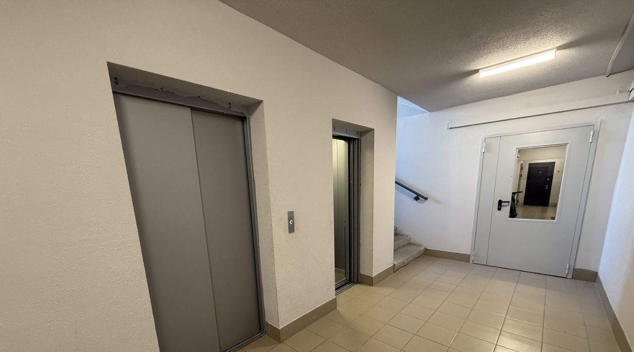 квартира г Волгоград р-н Кировский ул им. Гаря Хохолова 1 фото 14