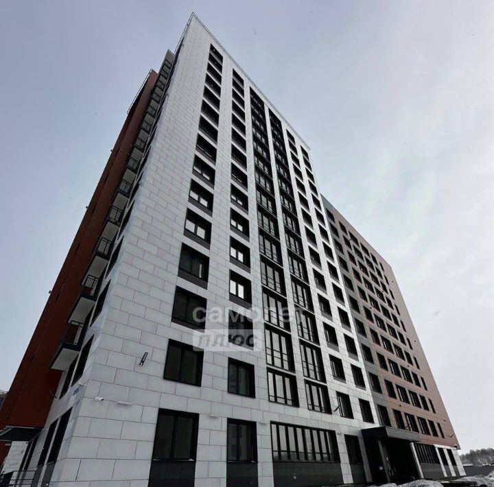 квартира г Омск р-н Кировский микрорайон Зелёная Река 6 фото 1