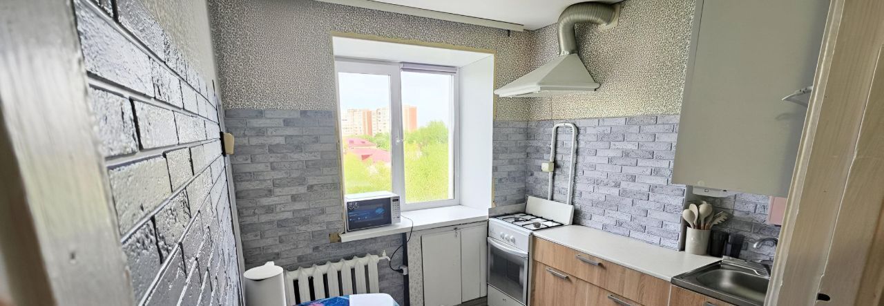 квартира г Омск р-н Кировский ул Менжинского 1в Кировский АО фото 6