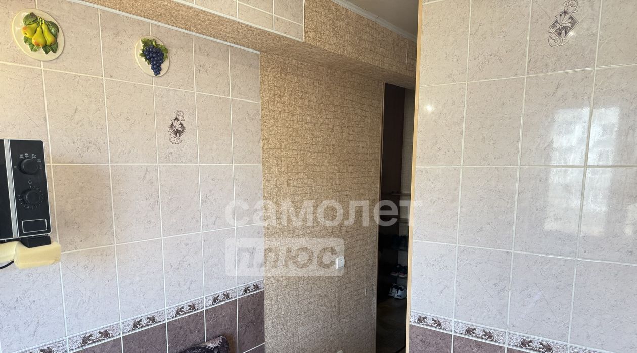 квартира г Омск р-н Центральный ул 20-я Линия 53 фото 18