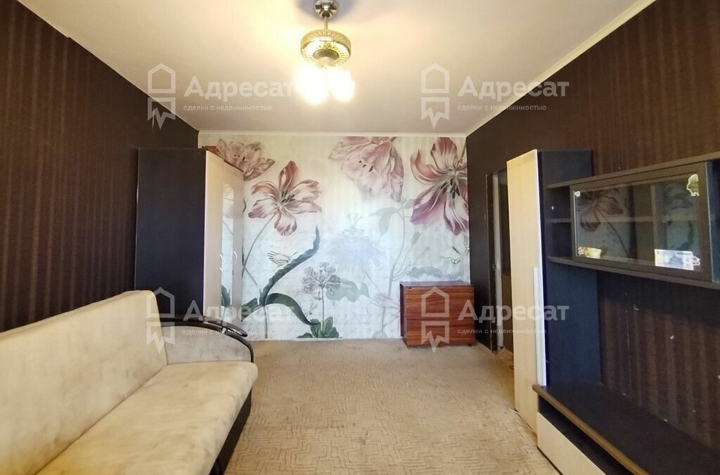 квартира г Волгоград р-н Дзержинский ул Космонавтов 33 фото 1