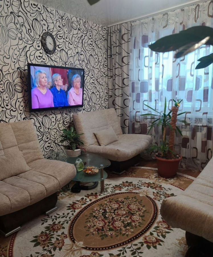 квартира г Омск р-н Центральный ул 21-я Амурская 19б фото 3