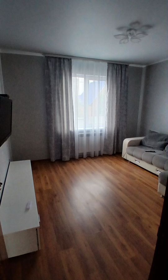 дом г Ишим ул Сиреневая фото 2