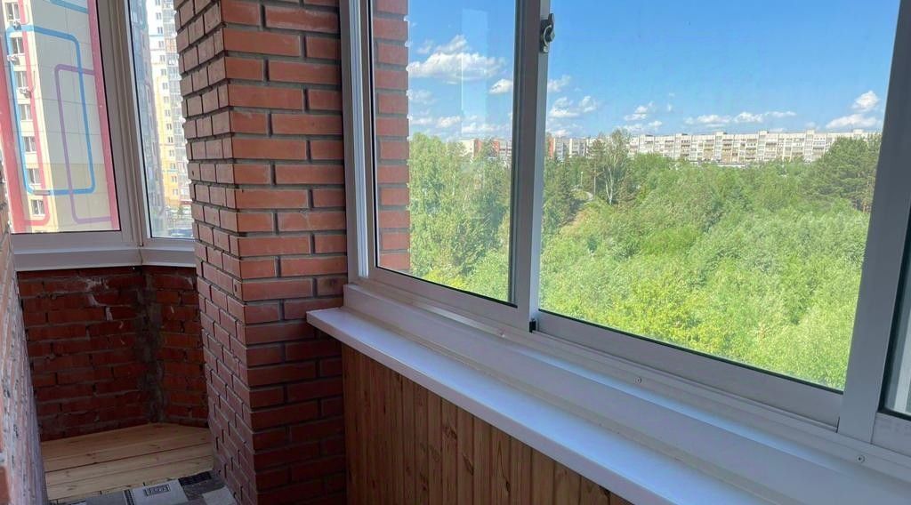 квартира г Северск ул Ленина 130б фото 14