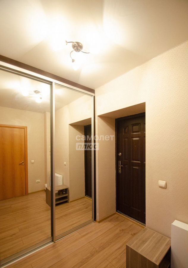 квартира г Омск р-н Центральный ул Челюскинцев 98а фото 10