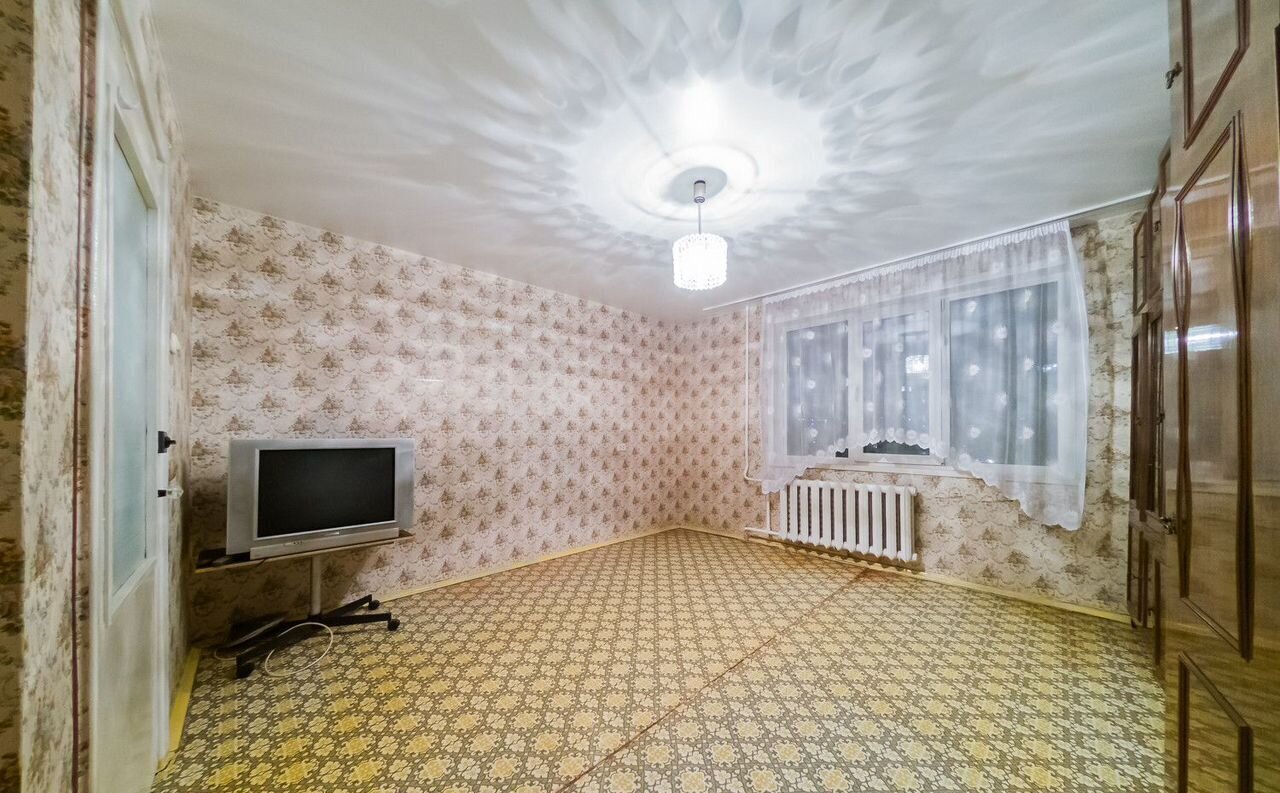 квартира г Екатеринбург р-н Октябрьский Геологическая ул Карла Маркса 43 фото 2