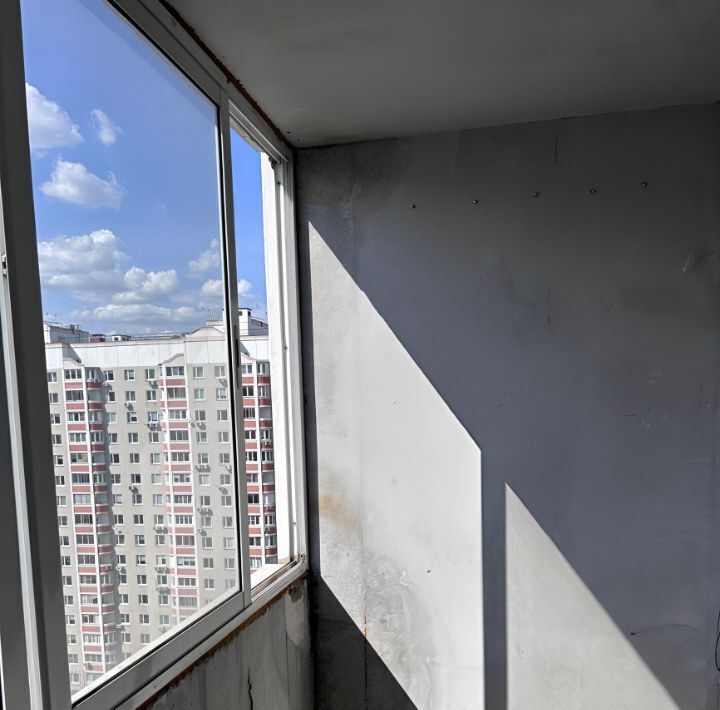 квартира г Москва метро Бунинская аллея проезд Чечёрский 126к/1 фото 16