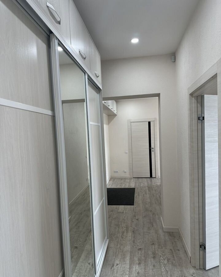 квартира г Петропавловск-Камчатский ул Топоркова 8/5 фото 2