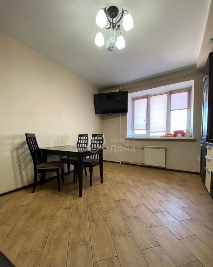 квартира г Волгоград р-н Краснооктябрьский ул им. Рихарда Зорге 55 фото 4