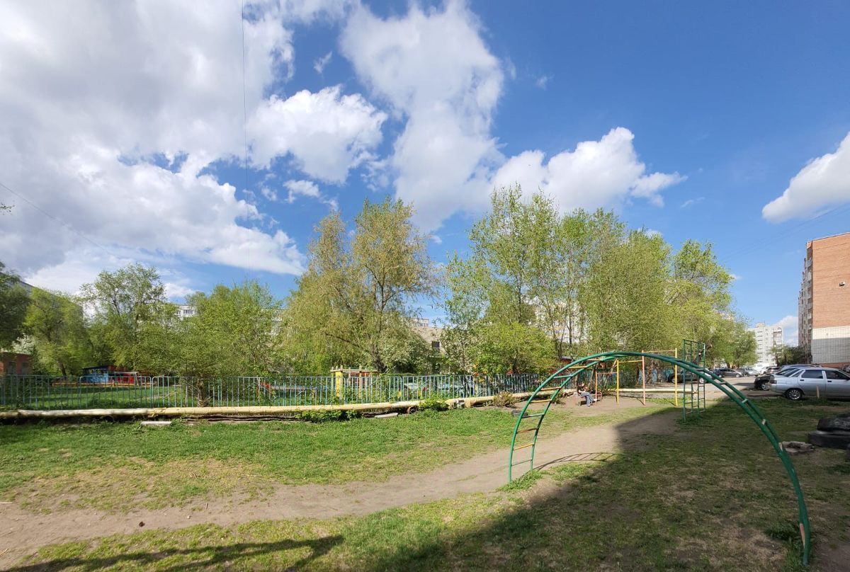 квартира г Омск р-н Центральный ул 10 лет Октября 145 фото 43