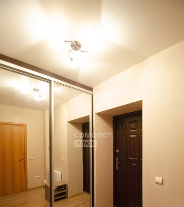 квартира г Омск р-н Центральный ул Челюскинцев 98а фото 10