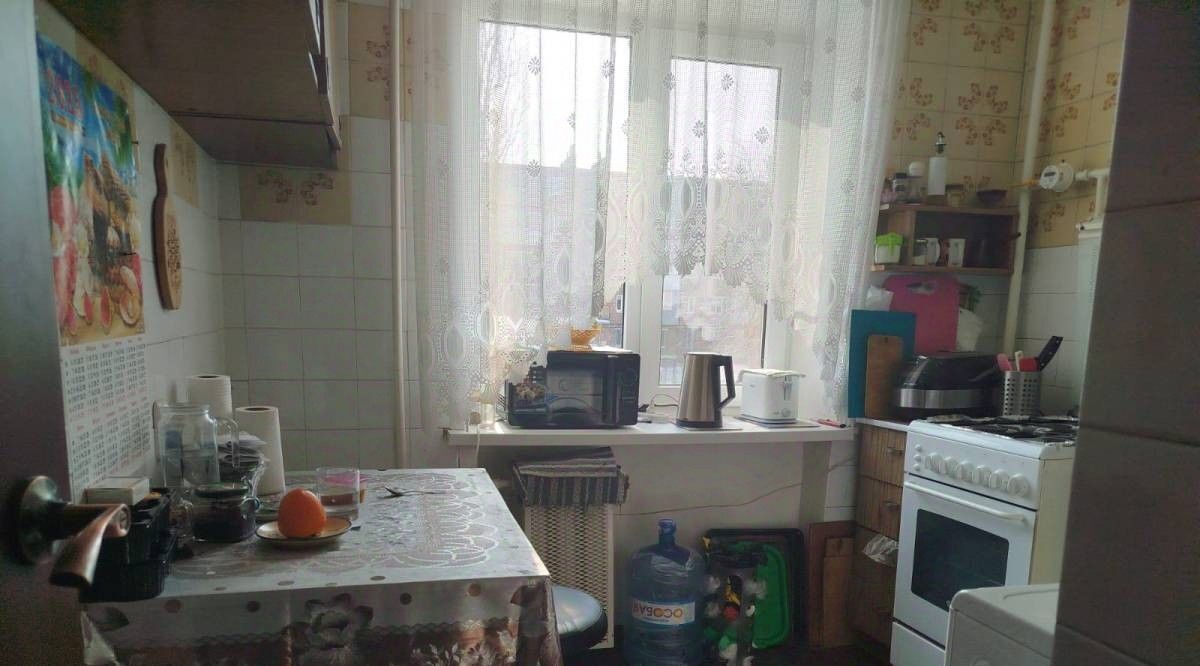 квартира г Каменск-Шахтинский ул Украинская 58 фото 11