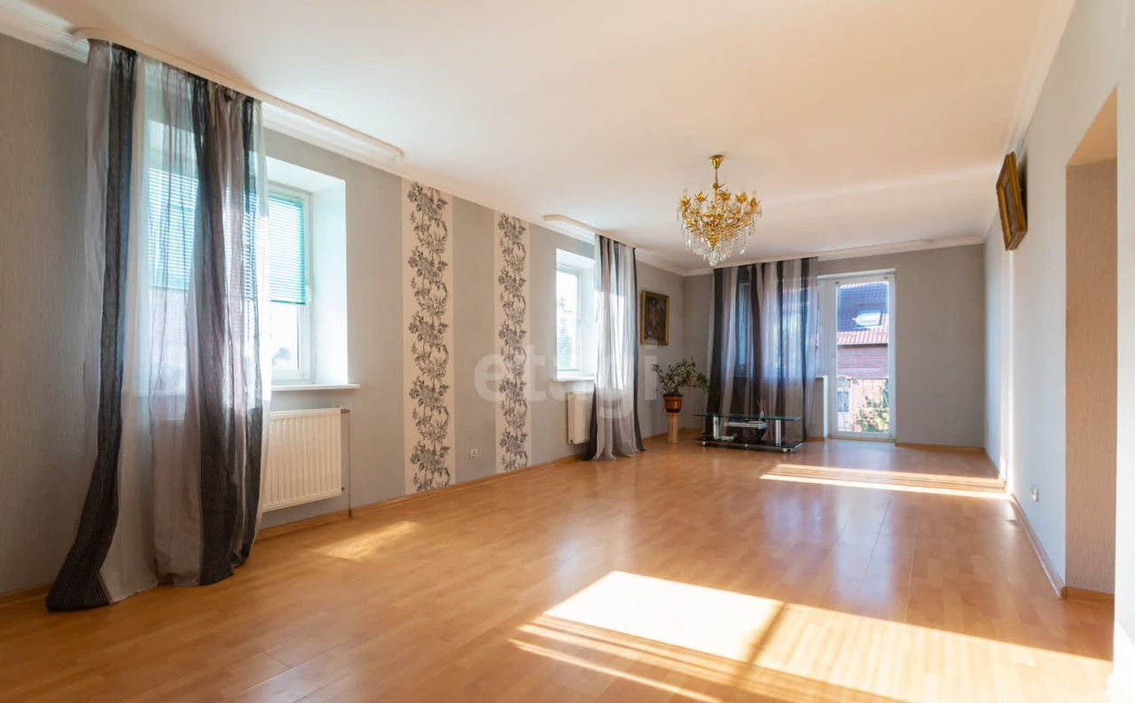 квартира г Калининград р-н Ленинградский ул Тихая 20 фото 1