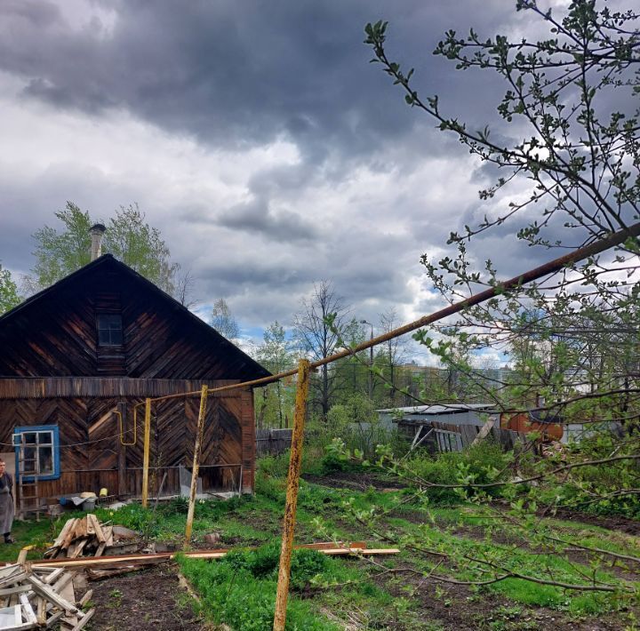 дом г Пермь р-н Орджоникидзевский ул Гайвинская 55 фото 3
