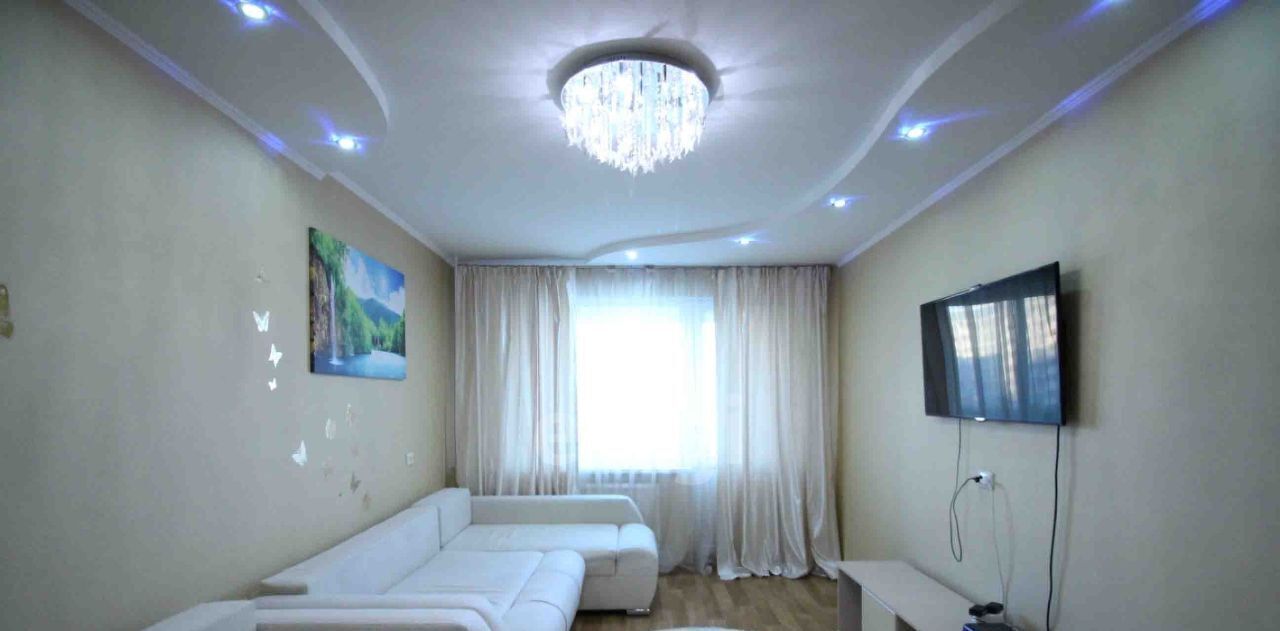 квартира г Новый Уренгой мкр Советский 9/2 фото 2