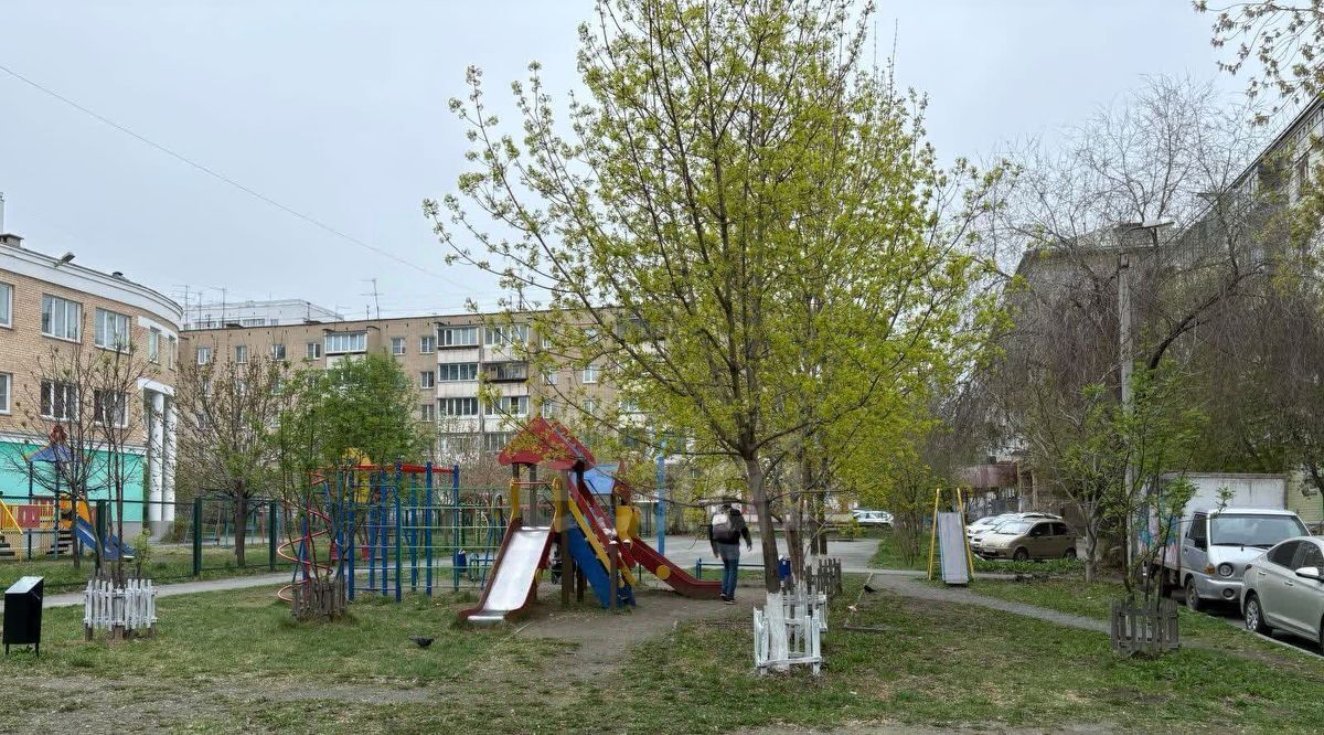 квартира г Челябинск р-н Центральный ул Володарского 28 фото 2
