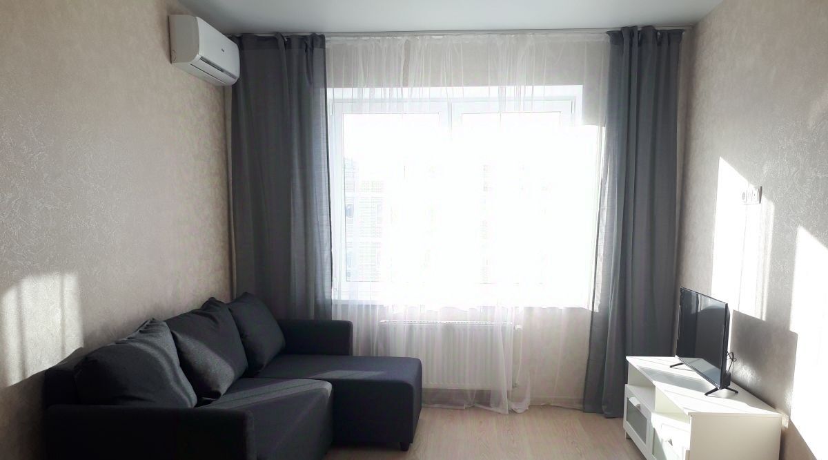 квартира г Краснодар р-н Прикубанский ул Красных Партизан 1/4к 13 фото 1