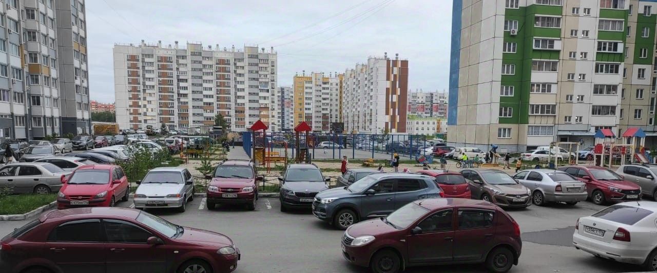 квартира г Челябинск р-н Тракторозаводский ул Эльтонская 2-я 61б фото 24