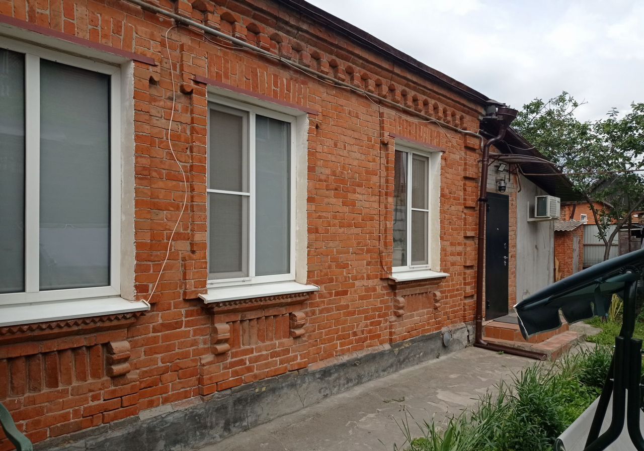 дом г Краснодар р-н Прикубанский мкр-н 9-й километр, 1-й пр. Сафонова, 36 фото 1
