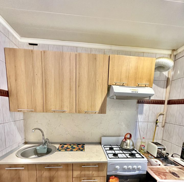 квартира г Курск р-н Центральный ул Школьная 5к/12 фото 5