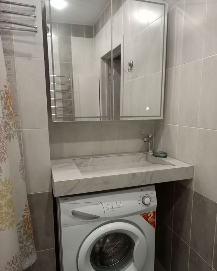 квартира г Омск р-н Кировский ул Перелета 19 фото 3