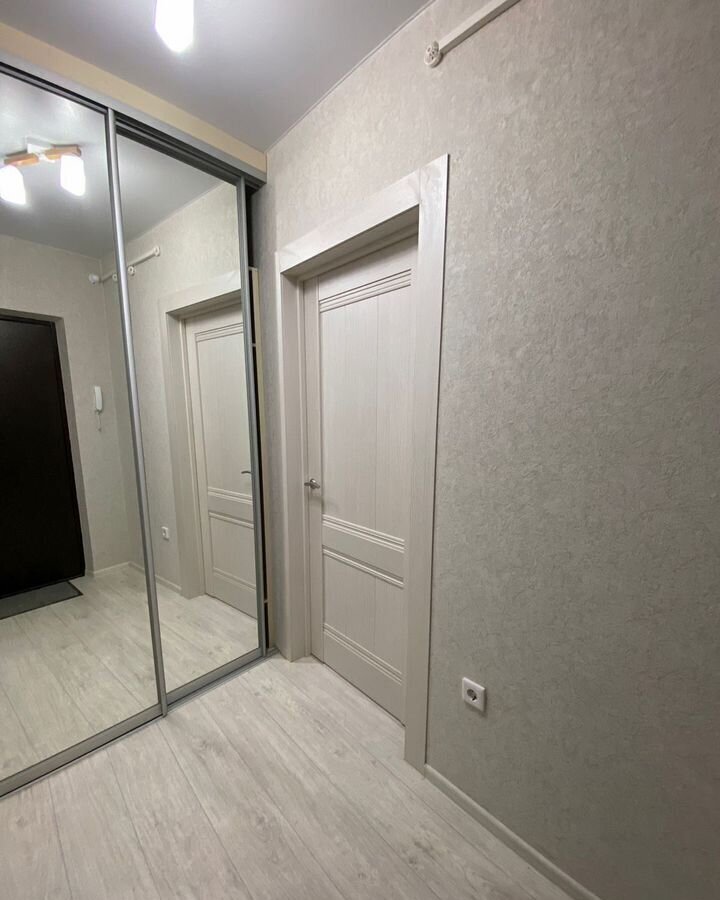 квартира г Краснодар р-н Прикубанский ул им. Героя Советского Союза Якова Кобзаря 2 фото 12