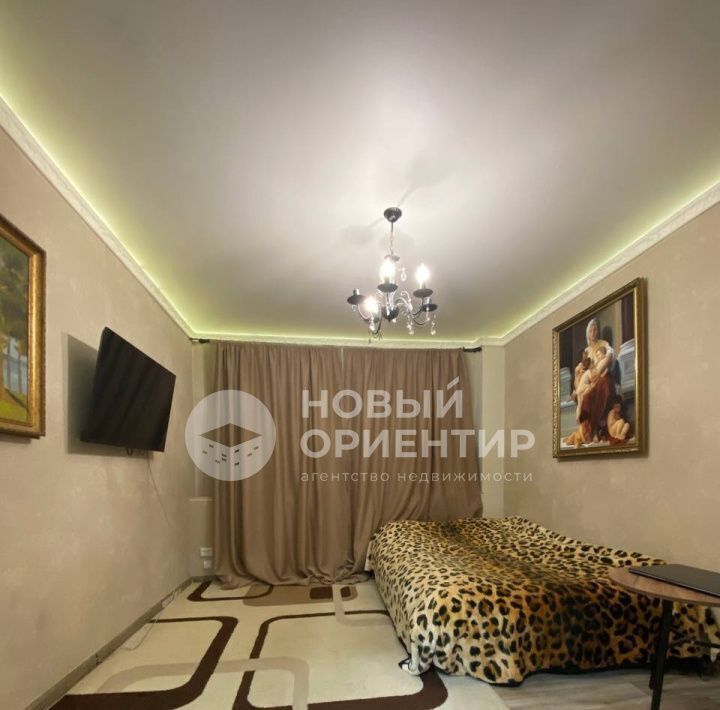 квартира г Екатеринбург р-н Ленинский Чкаловская ул 8 Марта 86 фото 2