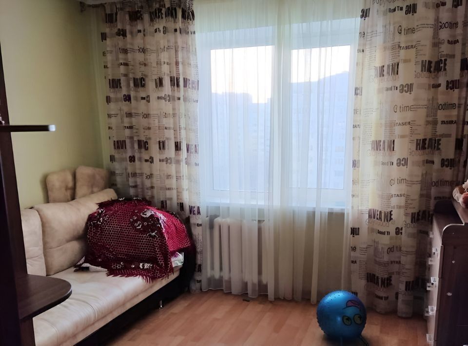 квартира г Саратов р-н Ленинский Солнечный ул им Тархова С.Ф. 40 фото 4