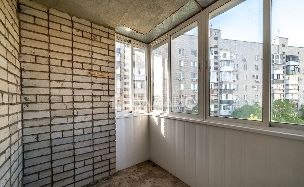 квартира г Краснодар р-н Центральный ул КИМ 1 мкр-н Дубинка фото 9