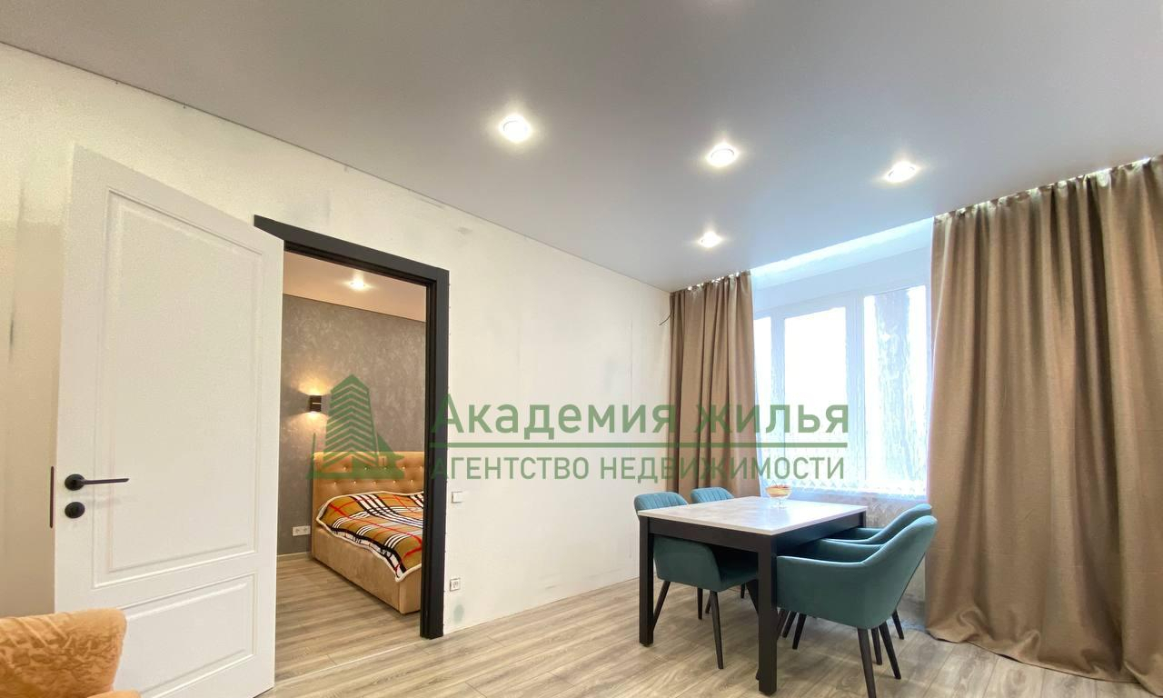 квартира г Саратов р-н Кировский ул Танкистов 205 фото 5