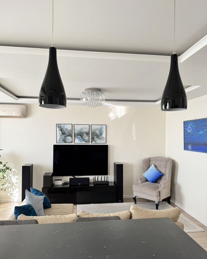 квартира г Тольятти р-н Автозаводский 15-й квартал б-р Космонавтов 3б фото 2
