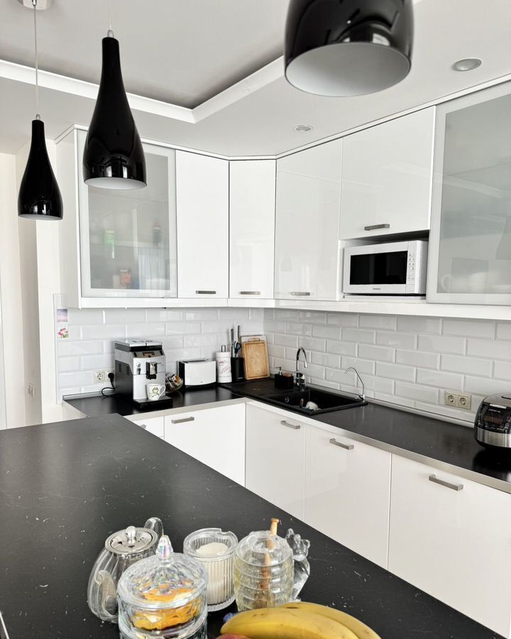 квартира г Тольятти р-н Автозаводский 15-й квартал б-р Космонавтов 3б фото 4