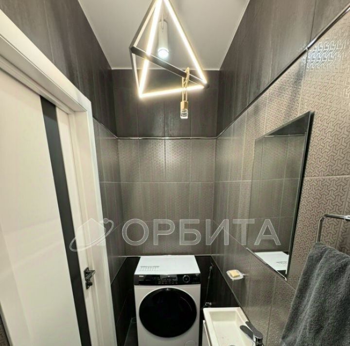 квартира г Тюмень р-н Восточный ЖК «Кристалл» ул. Раушана Абдуллина, 2 фото 22