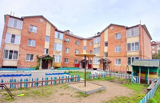 ул Калинина 107 Калачинское городское поселение фото