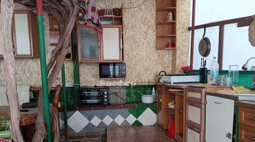 дом г Феодосия пгт Орджоникидзе ул Горная фото 13