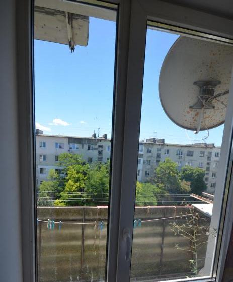 квартира г Евпатория пгт Новоозерное ул Героев-Десантников 10 фото 10