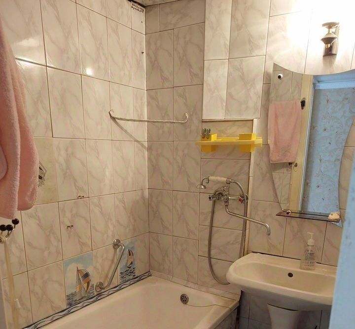 квартира г Кемерово р-н Центральный пр-кт Октябрьский 43 фото 5