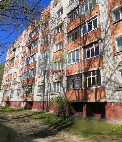 р-н Фрунзенский ул 1-я Невская 18 фото