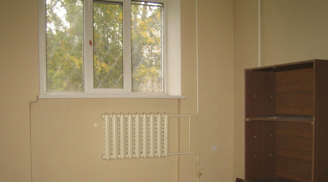 свободного назначения г Великие Луки ул Малышева 28 фото 3