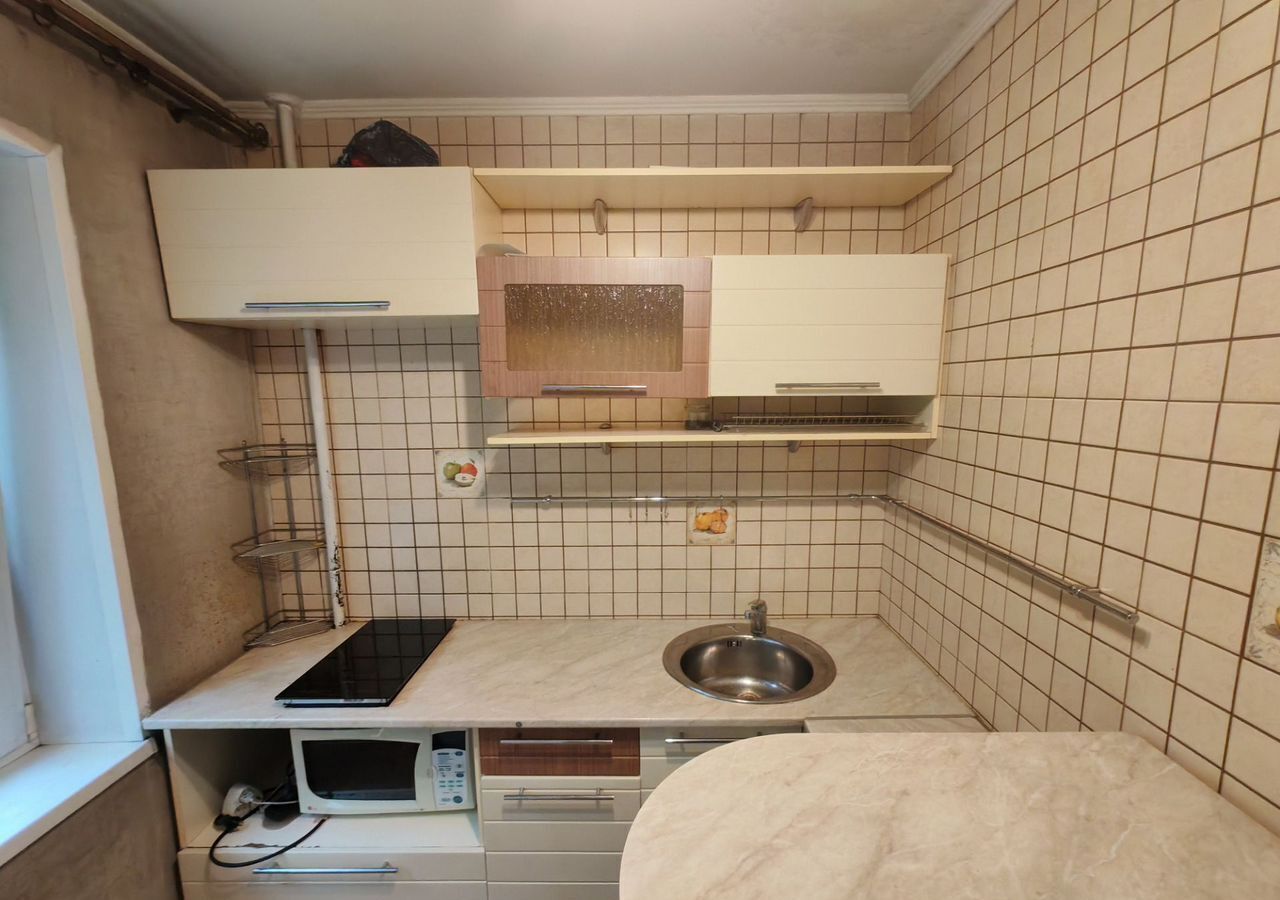 квартира г Абакан ул Чертыгашева 79 фото 1