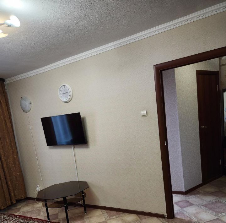 квартира г Сургут ул Островского 40 15А фото 8