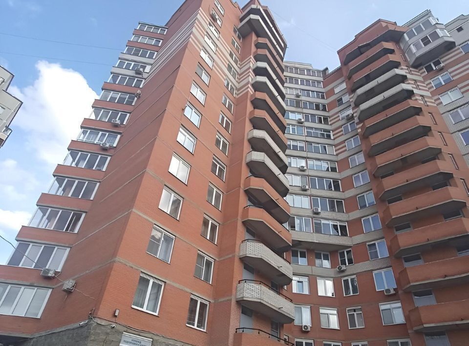 квартира г Омск р-н Кировский ул Дианова 16 фото 2