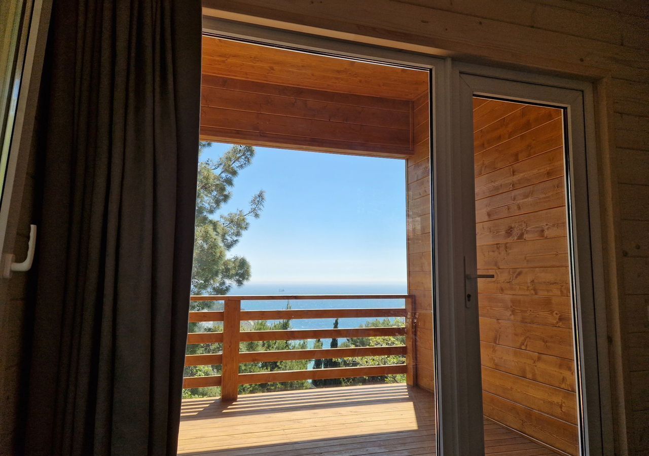 комната г Ялта пгт Береговое ул Кипарисная 75 г Алупка фото 2