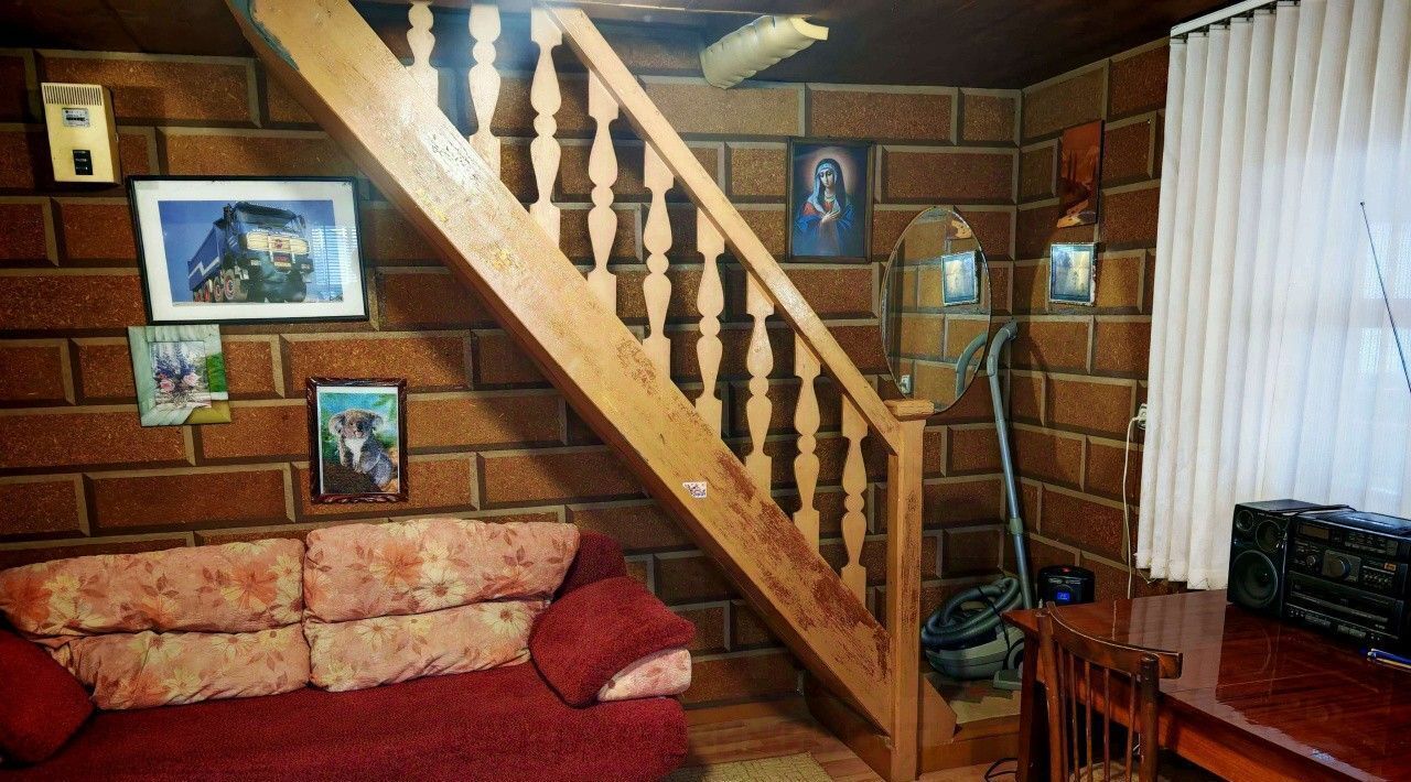 дом г Дегтярск ул Полевская 3 фото 3