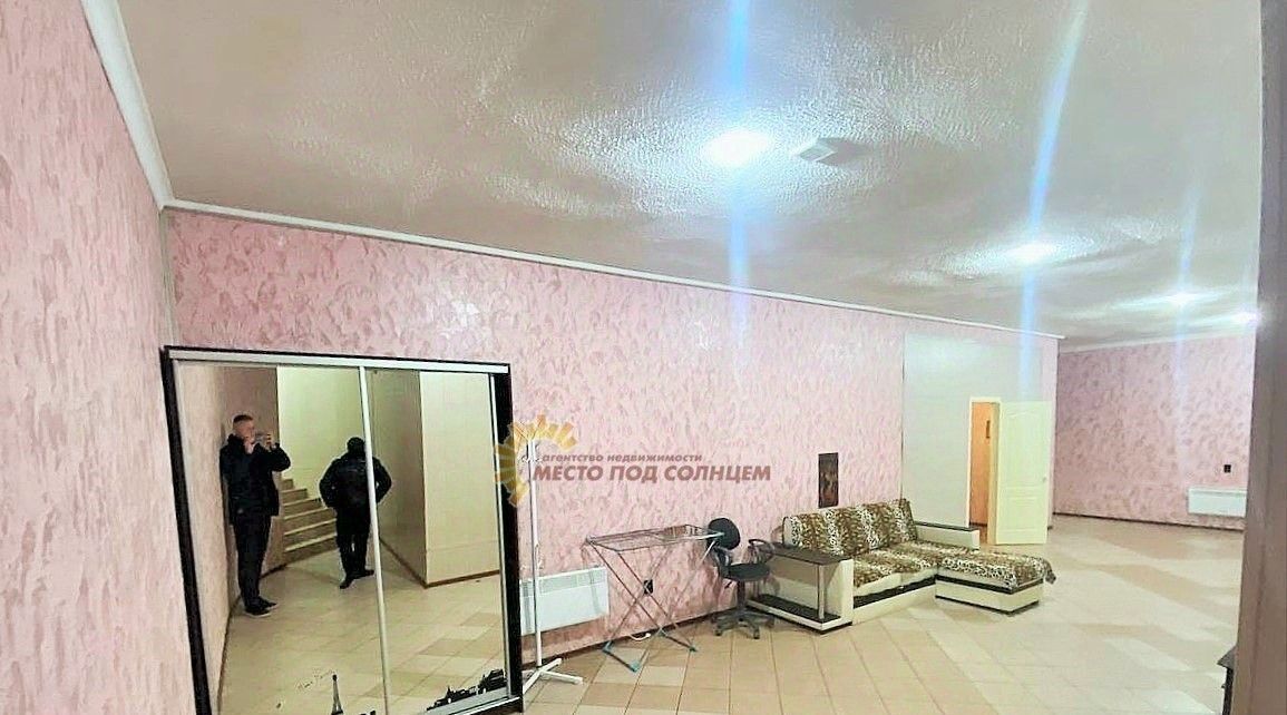 квартира р-н Ейский г Ейск ул Калинина 73/4 фото 1